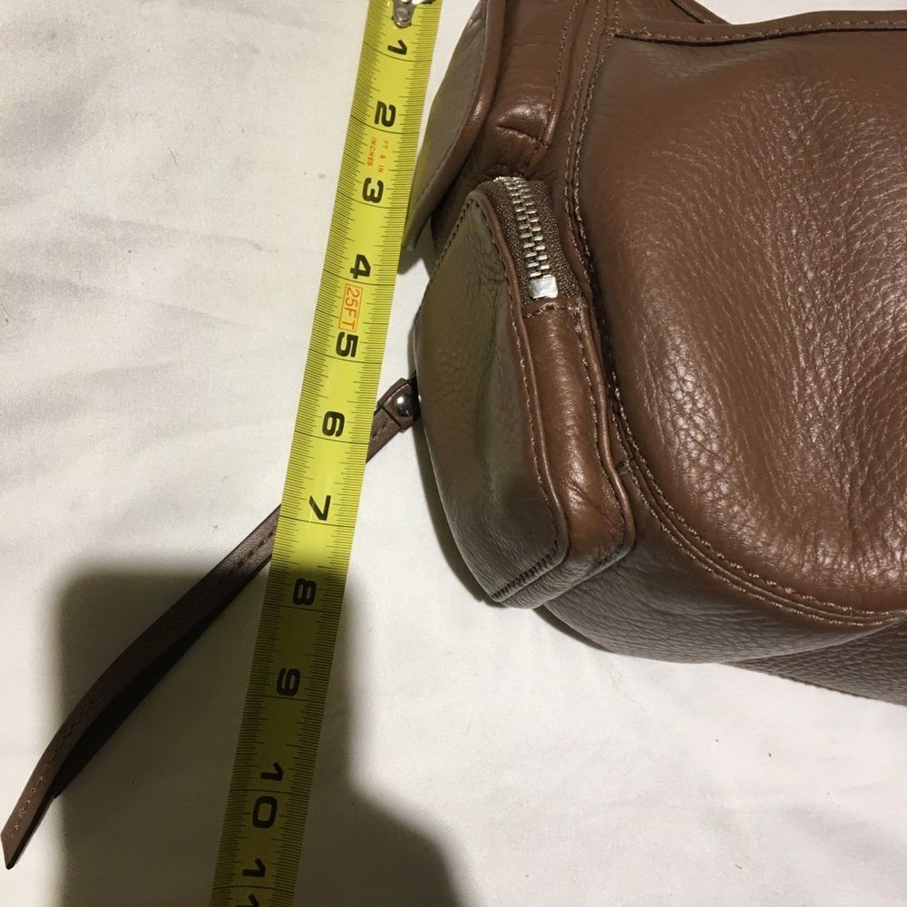 New Banana Republic Brown Genuine Leather Hobo Shoulder Bag pockets Retail $138 - Picture 7 of 15